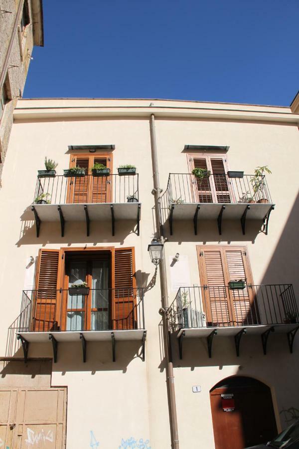 Cocciu D'Amuri Holiday House Palermo Eksteriør billede